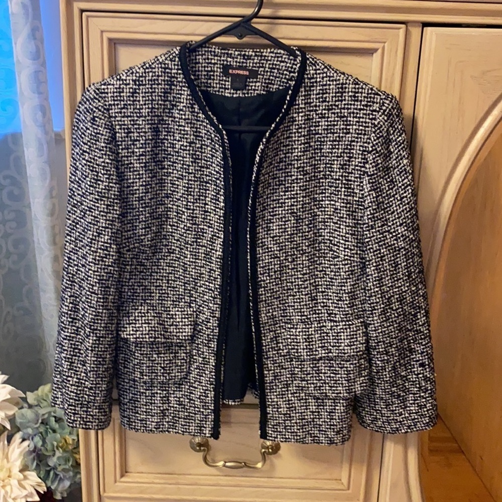 Express Jacket - Picture 7 of 8